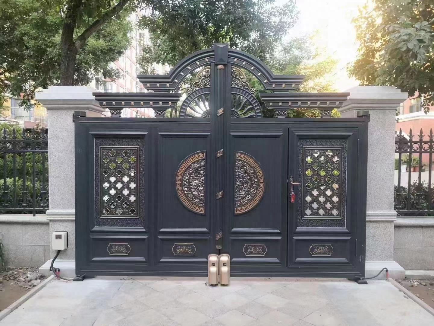 别墅用什么庭院门？铝门？