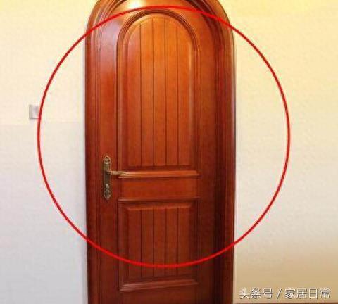 无意中发现装修老师傅家里从不装免漆门，一问才发现暗藏玄机