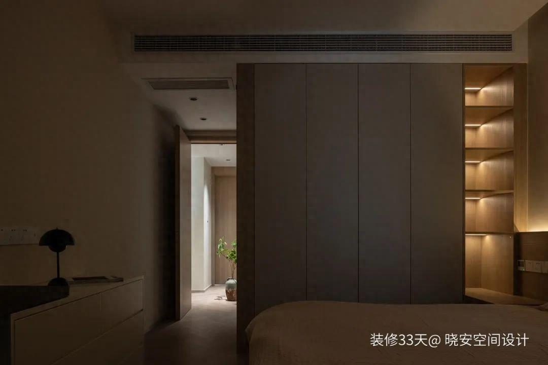 厨房开合自如，电视墙隐形门，现代质感三室