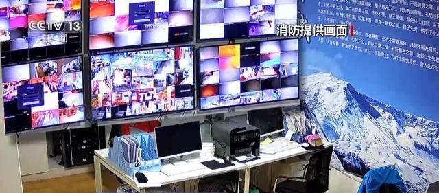 防火门开关差距大到惊人，救援现场揭秘真相