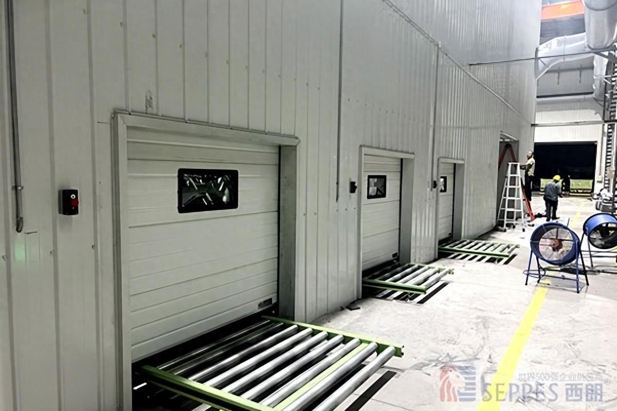 化工厂输送线出口安全防爆提升门
