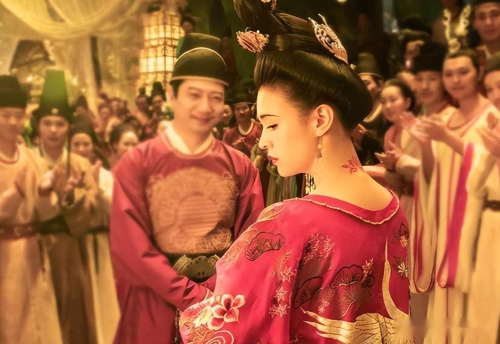古代皇帝为了方便享乐，发明了“三大方法”，却一个比一个奇葩