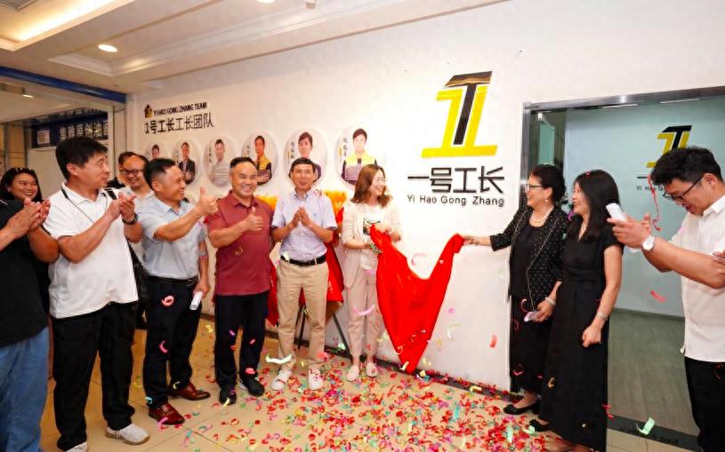 与工长合作建立更完善服务流程，集美家居推出“1号工长”项目