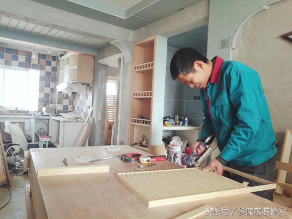 裝修實拍！直播30年老木工現場制作百葉門，這手藝我服瞭！