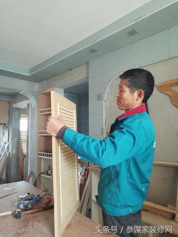 裝修實拍！直播30年老木工現場制作百葉門，這手藝我服瞭！