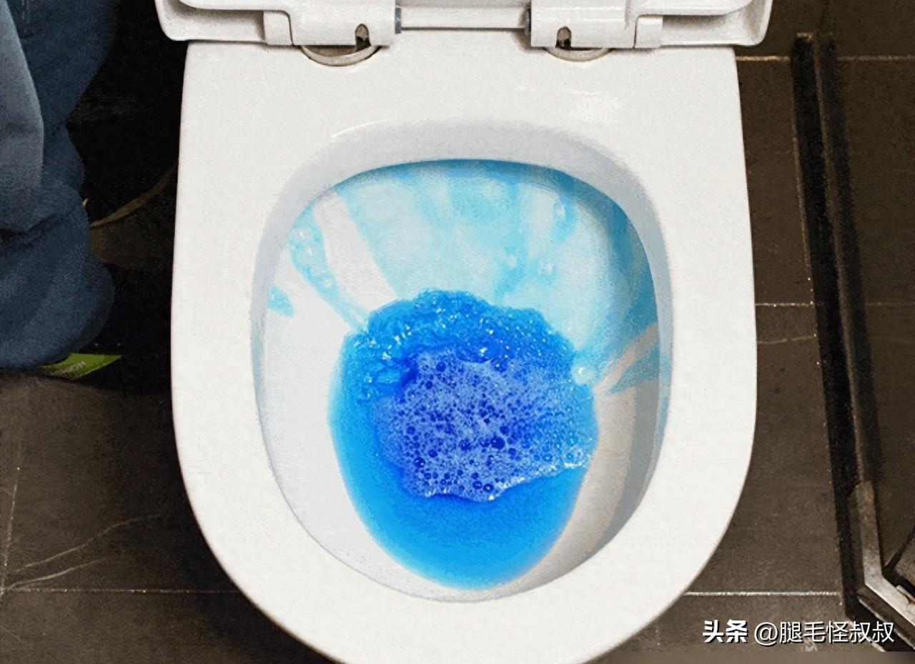 衛生間不用時，門是開著好還是關著好？不是迷信，而是有科學依據