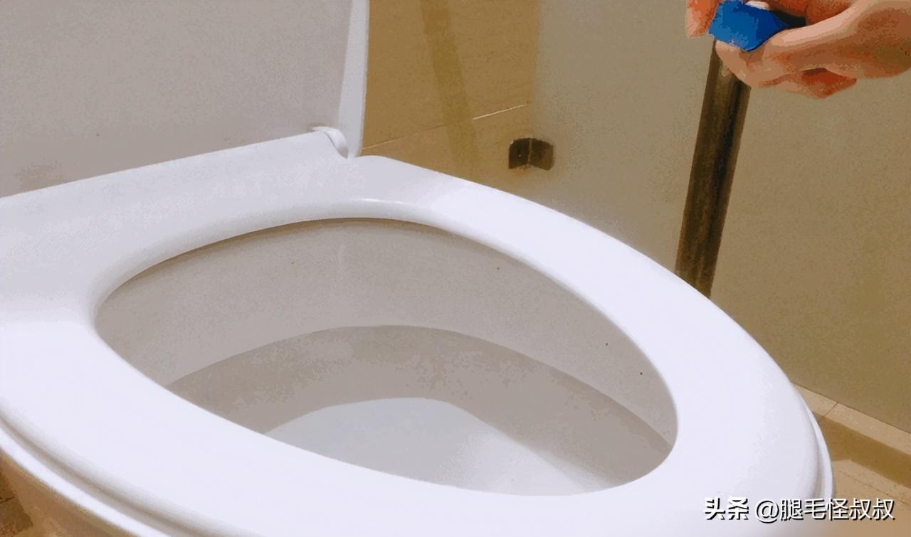 衛生間不用時，門是開著好還是關著好？不是迷信，而是有科學依據