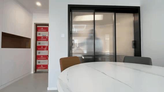 Here’s what you need to know to prevent your glass door from tipping over