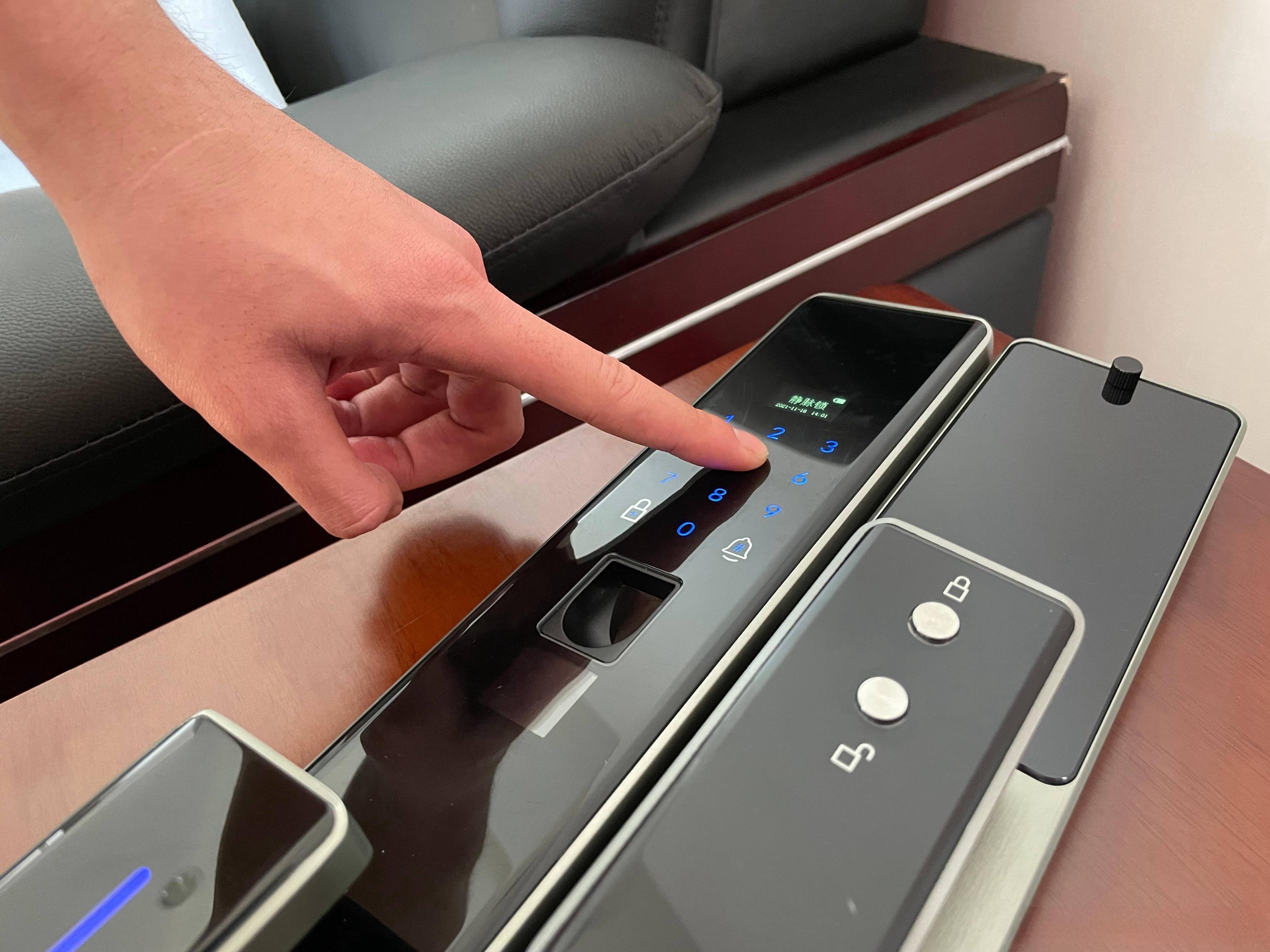 After replacing 10 smart locks, I realized: 5 types of smart locks are too difficult to use if \"don\'t ask for them for free\"