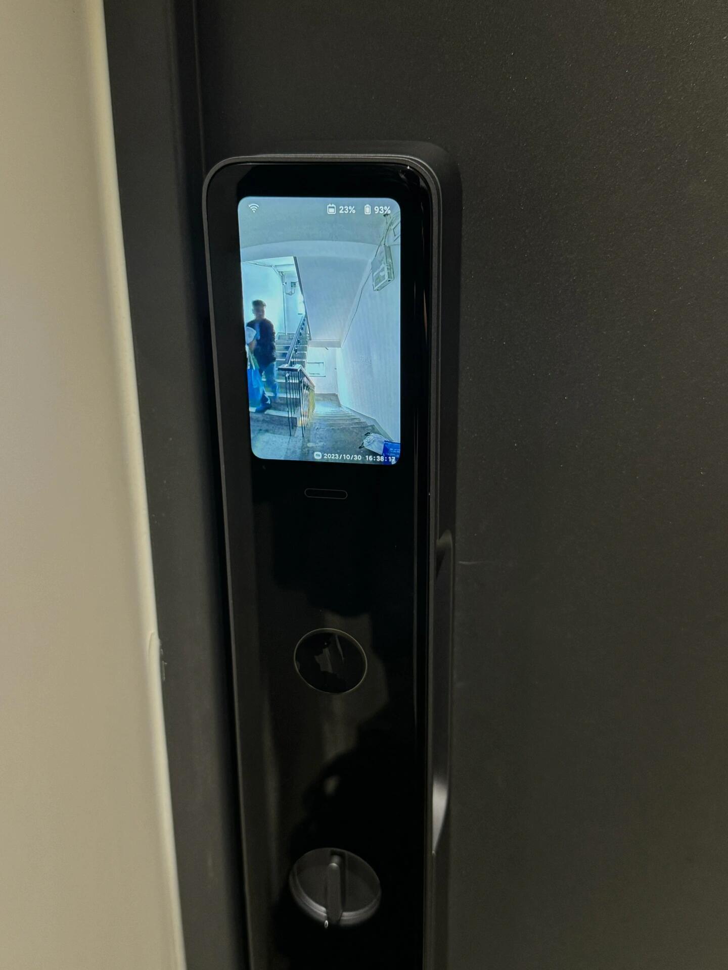 During the renovation, do the doors and windows provided by the developer need to be replaced? After staying here for 6 years, let me talk about my actual feelings.