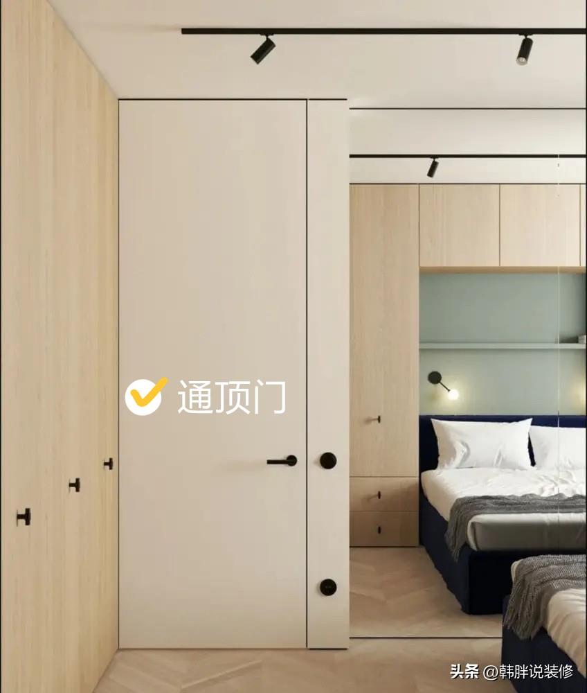 I would like to advise everyone: Stick to the \"6 options\" for bedroom doors. This is by no means misleading, but it is really impractical.