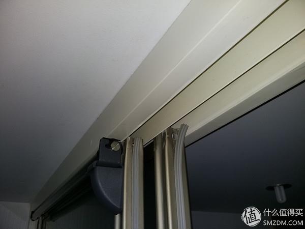 Practical new gadget, semi-automatic (manual) sliding door exterior pneumatic door closer
