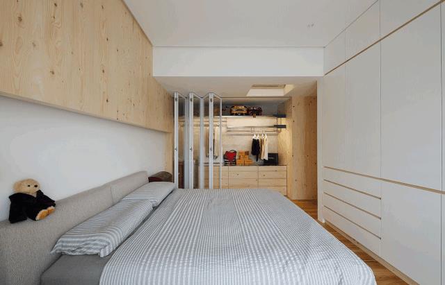 Are folding doors useless, or are they really practical?