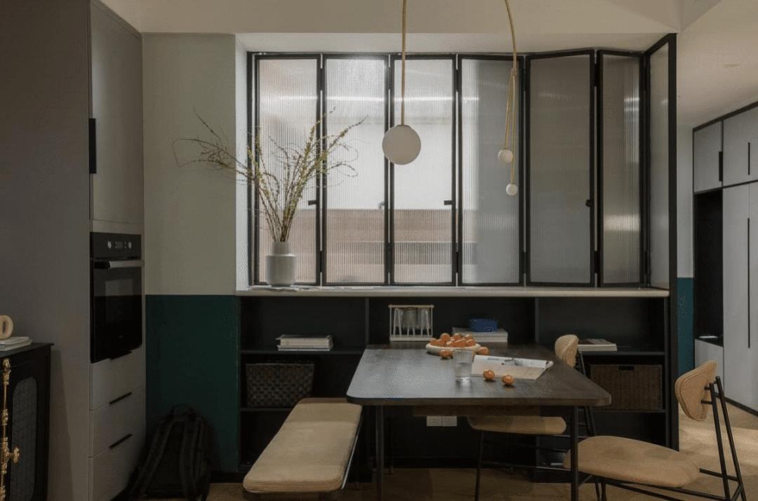 Are folding doors useless, or are they really practical?