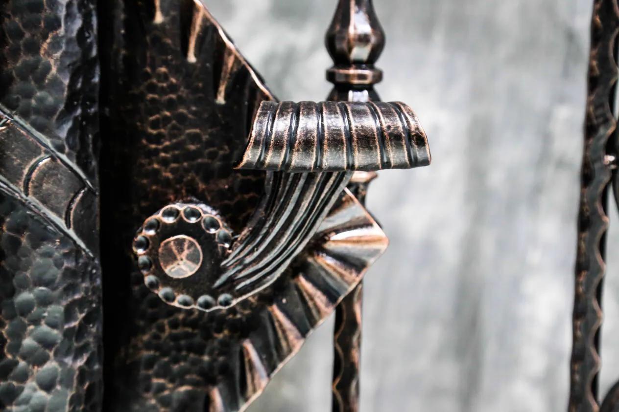Simple style wrought iron gate