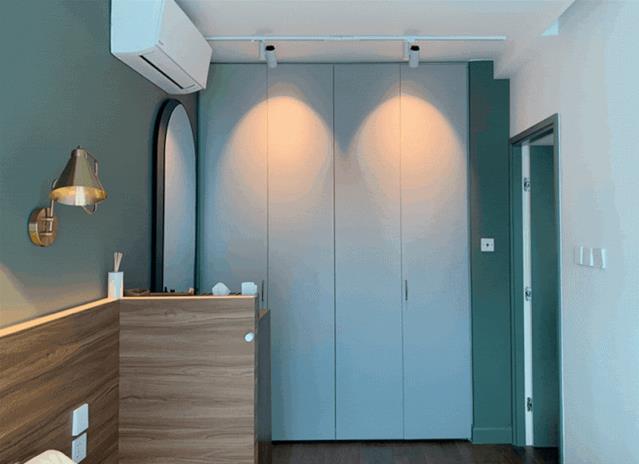Are folding doors useless, or are they really practical?