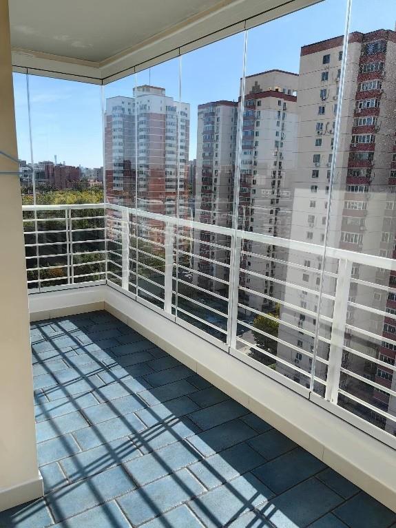 Just do this if you don’t want to seal off the balcony, and the effect will be good!
