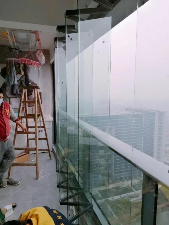 Just do this if you don’t want to seal off the balcony, and the effect will be good!