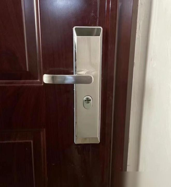 How to choose a bedroom door? You must stick to these 5 points, they are not just pretentious, they are all lessons learned.