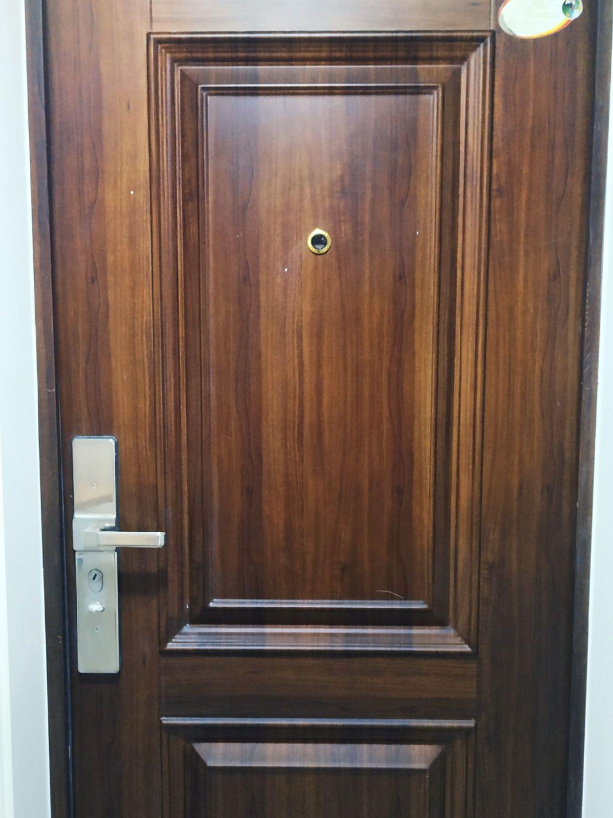 The thicker the security door, the better? That’s missing the point! 4 simple points to ensure home security