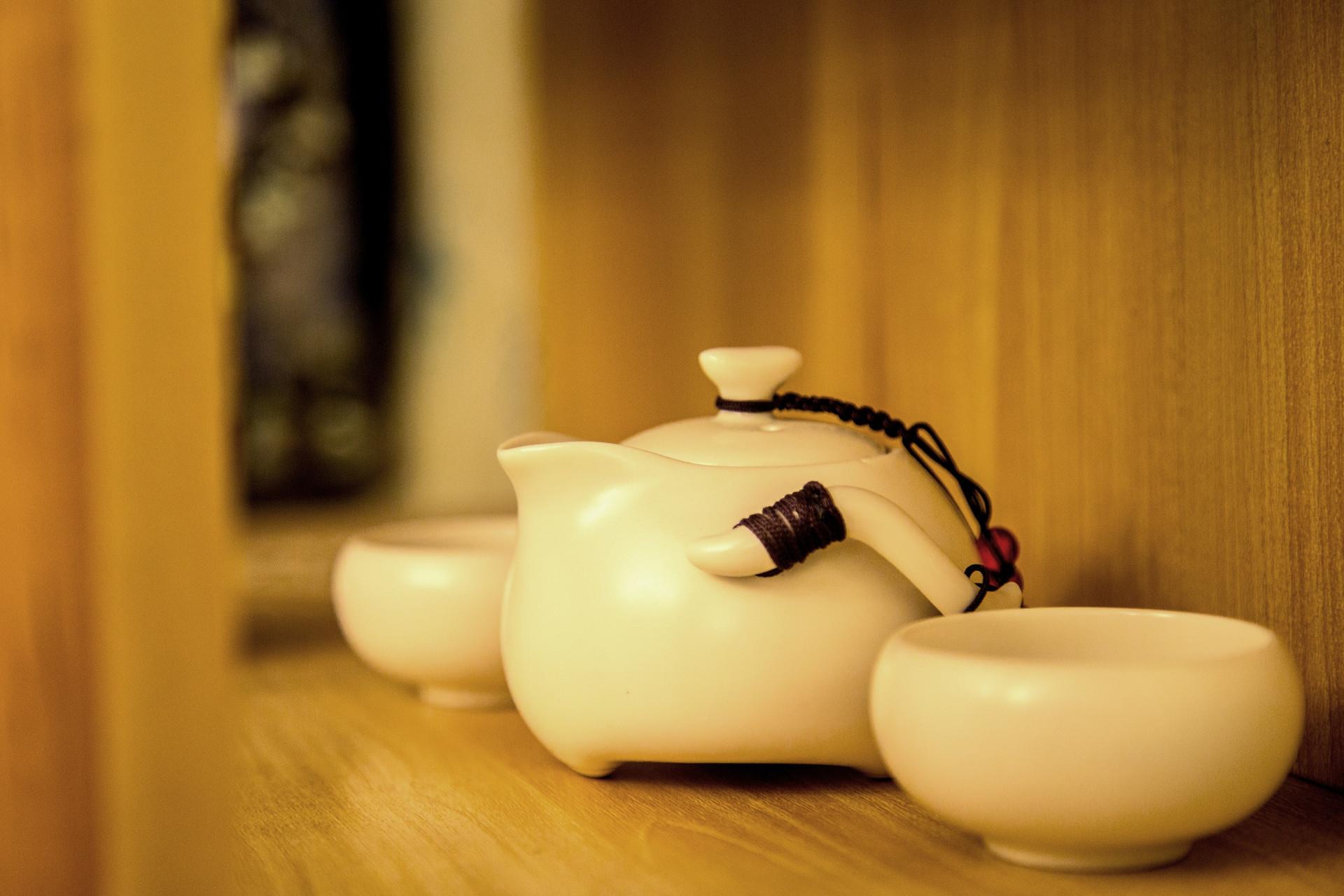 A person\'s mouth is his best feng shui
