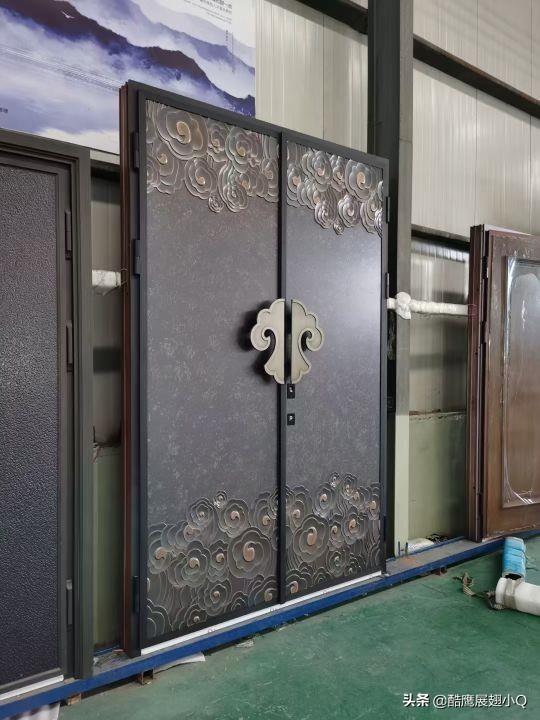 Aluminum and copper metal carved explosion-proof door pattern sharing