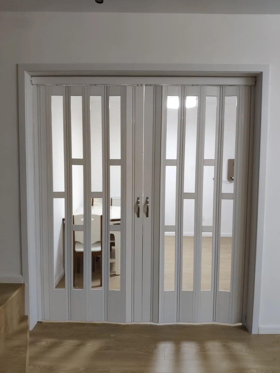 The bathroom is too small and the toilet is blocking the door? Try folding doors to save space and be practical