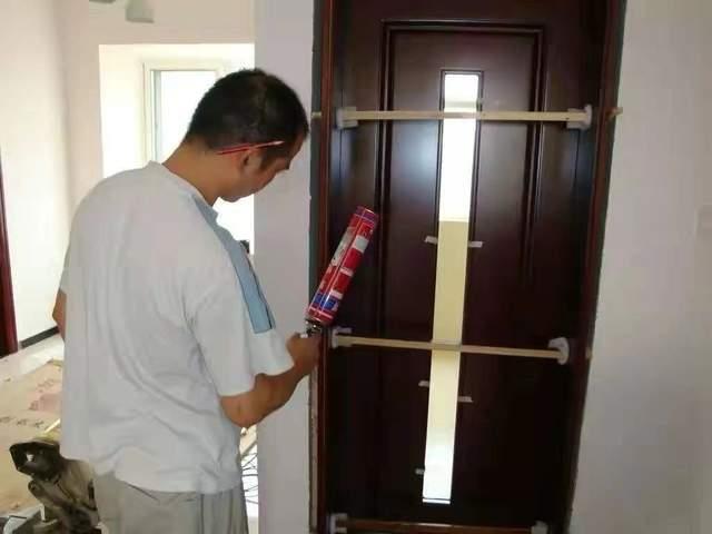 How to buy cost-effective wooden doors? Pay attention to these 5 points when purchasing, the boss will not dare to cheat you