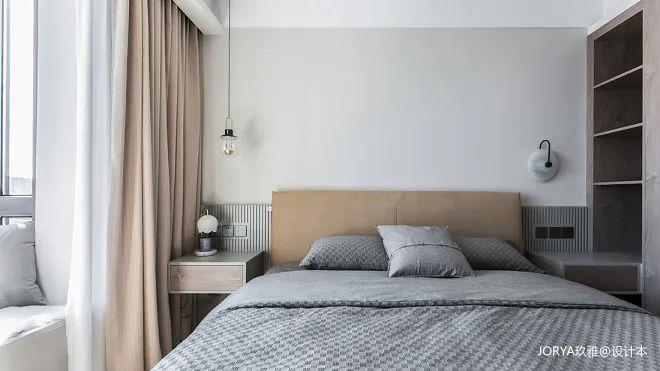 4 cabinet doors turn into room doors, turning the home into a \"secret room\". This is the correct way to use invisible doors