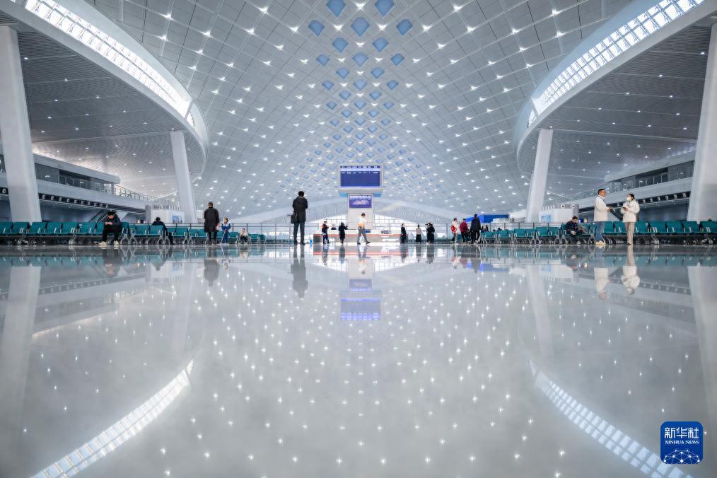 Jing (men) Jing (zhou) high-speed railway opened for operation