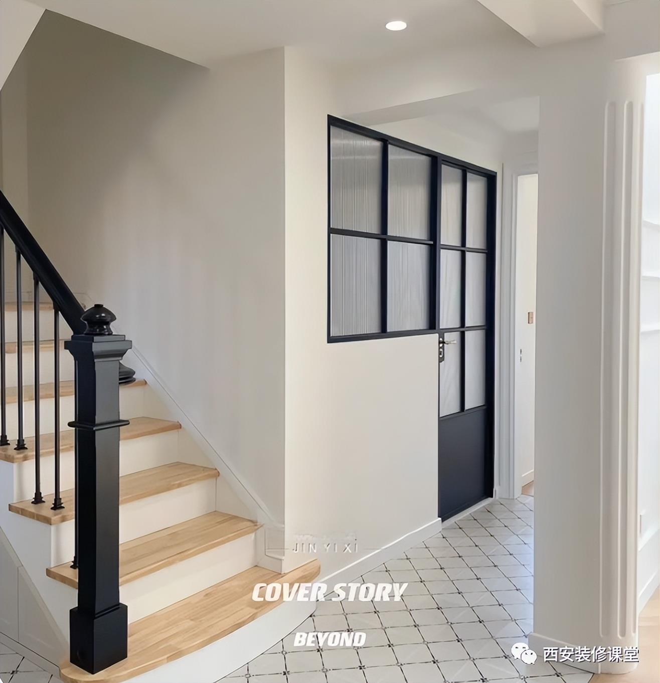 Bathroom door and window to meet lighting and space value