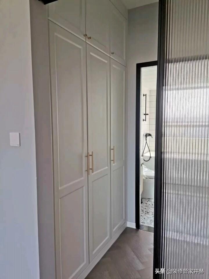 Should I choose molded or solid wood for a whole-house custom wardrobe? Tangled