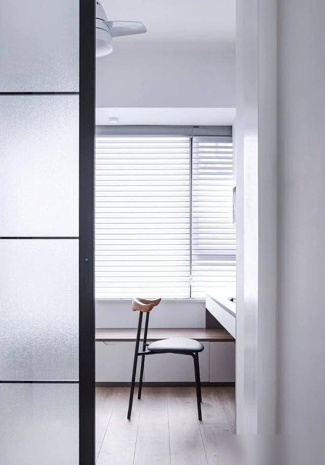 99 square meters, comfortable Nordic style, sliding door design in the dining and kitchen area, bringing love and sunshine home