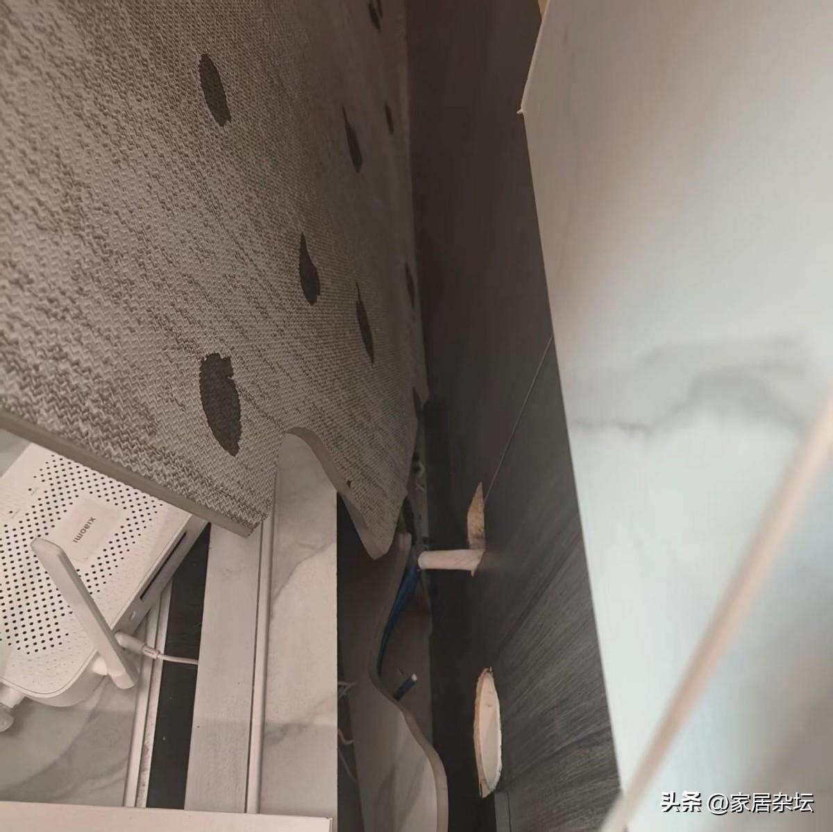 More and more people are about to be \"driven crazy\" by the decoration. One pit is connected to another, and each step is accurate.