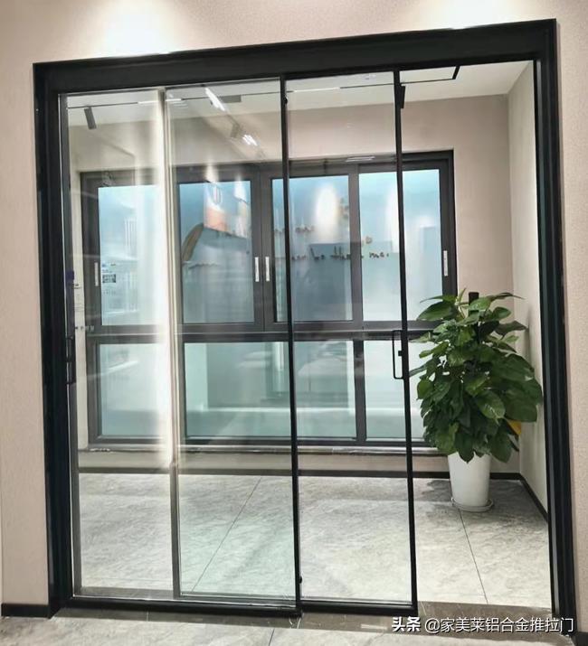 Is it necessary to install a titanium-magnesium alloy door with a cover?