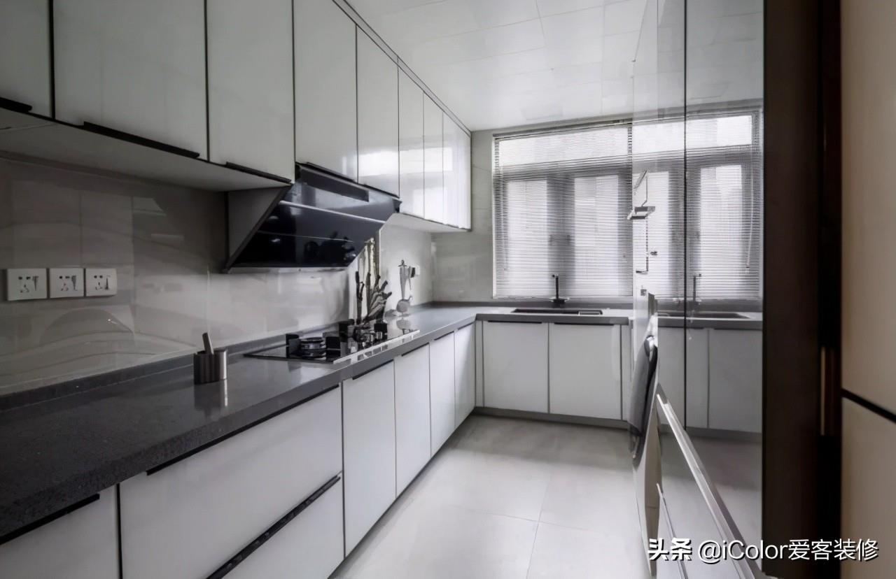 What material is best for kitchen cabinet door panels? The right choice will make you fall in love with cooking