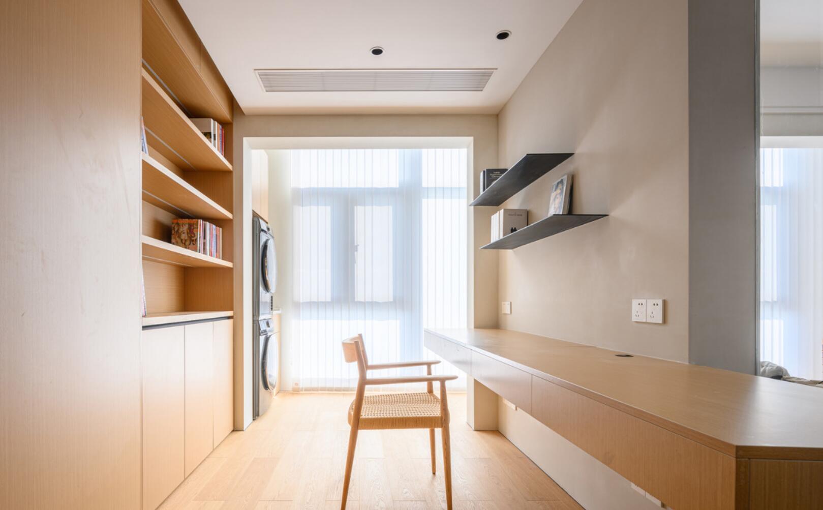 No wonder no door covers are needed in decoration nowadays! After seeing her 130㎡ home, I realized how refreshing it is