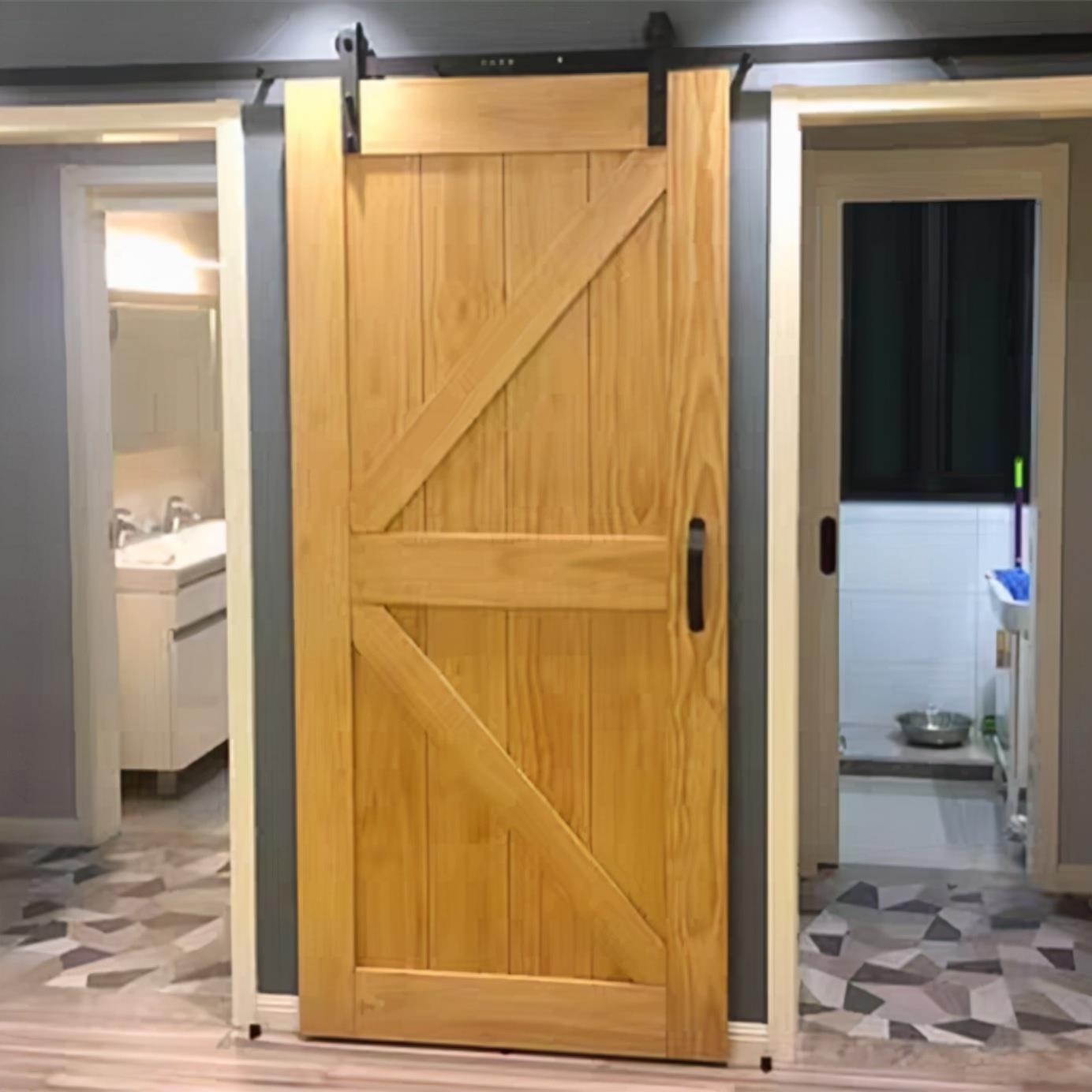 Choose sliding doors or folding doors? Try the new favorite decoration \"barn door\"