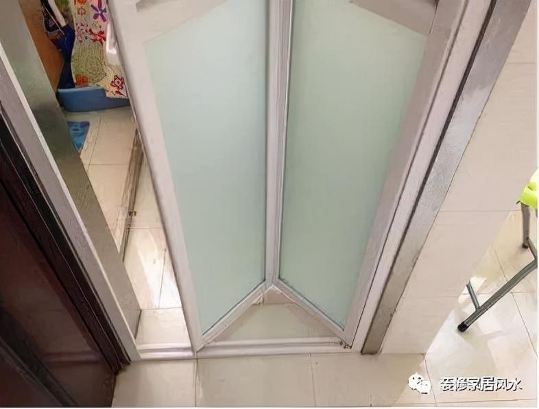 What kind of door is the most practical for a bathroom? Netizens have said that this kind of door is the most practical