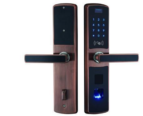 Should I replace the \"entry door\" installed by the developer? After listening to someone else say it, I realized that I was totally wrong.