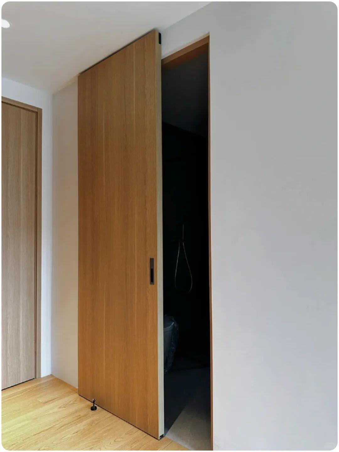 Different forms and options of bedroom doors