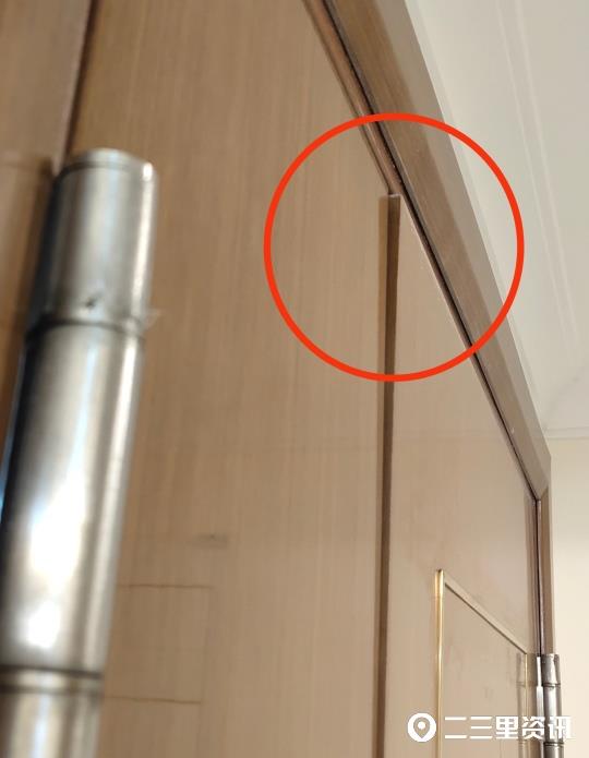 The entrance door problem has not been solved for 2 years. R&F City: Will send manufacturers to check in mid-to-early July