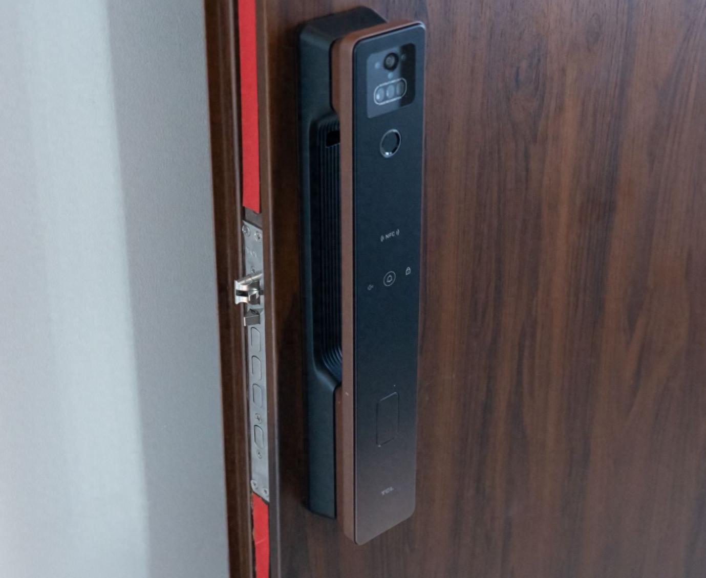 For home decoration, after comparing 4 smart locks, I finally found my cost-effective choice.