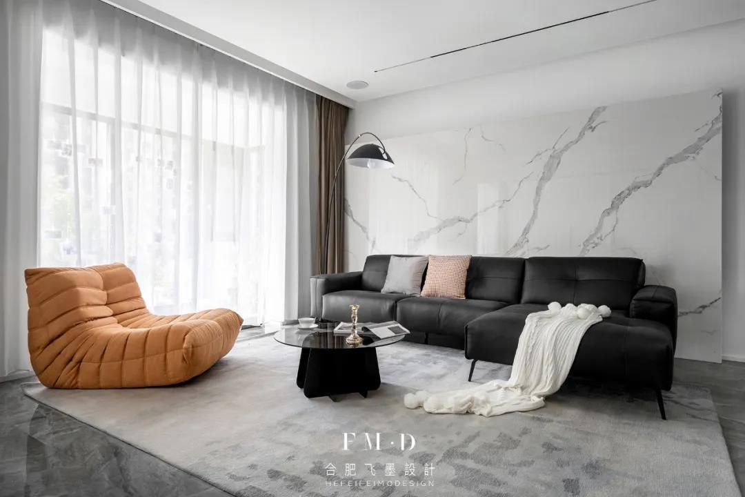 Take stock of the 10 most popular design styles at the moment. If you are decorating, pick the one you like.