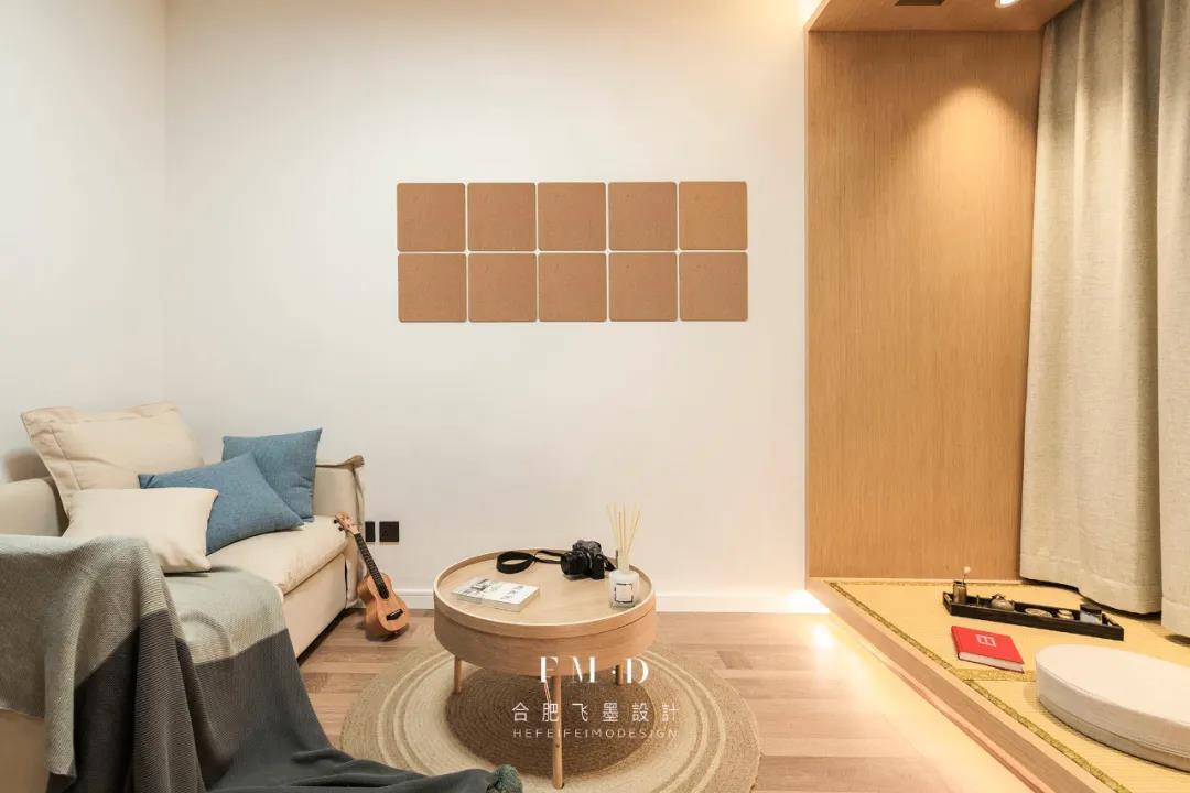 Take stock of the 10 most popular design styles at the moment. If you are decorating, pick the one you like.