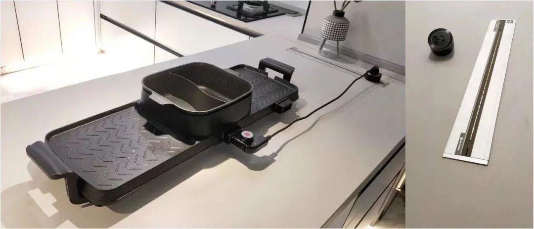 I know that every kitchen must be installed, but I always ignore it. After moving in, my elders praised me for being so good at it!