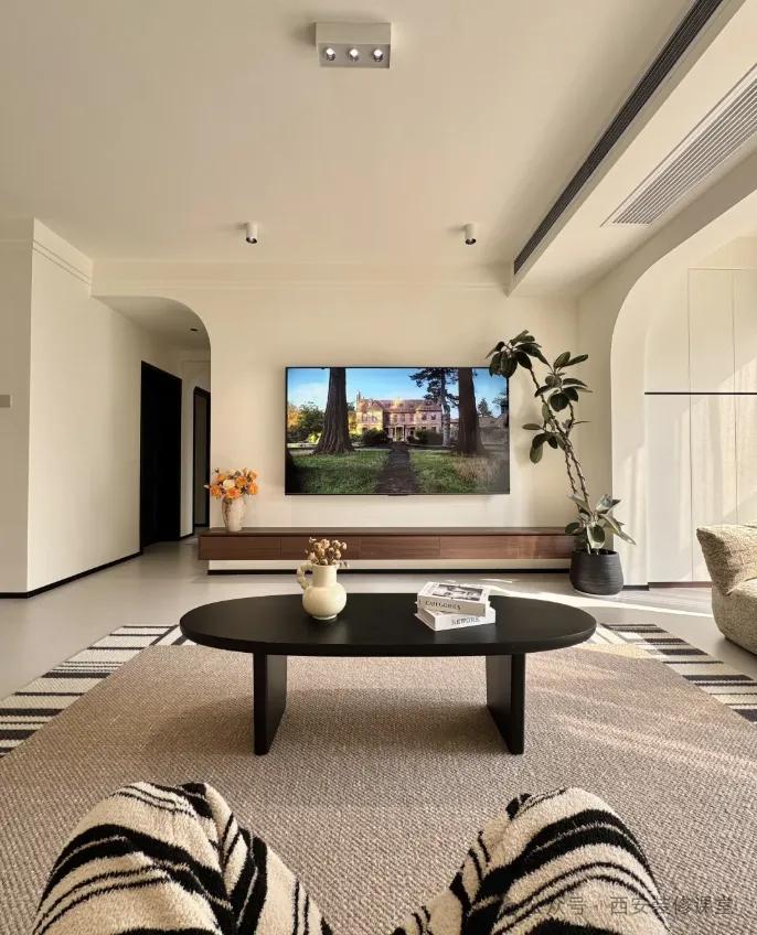 96 square meters, two people and one dog, a small medieval style home