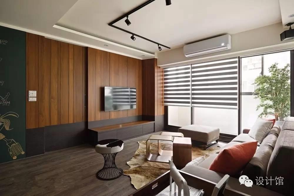 Chinese style TV wall invisible door: a door that can be hidden, an elegance that cannot be blocked