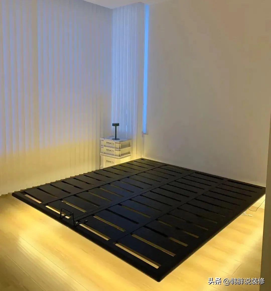 More and more people don\'t buy \"beds\" anymore. This is what smart people do, which saves money and is practical!