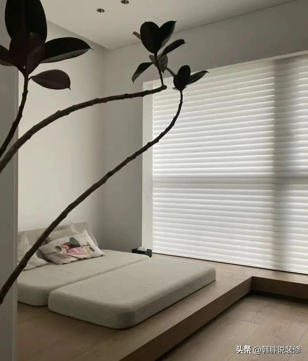 More and more people don\'t buy \"beds\" anymore. This is what smart people do, which saves money and is practical!